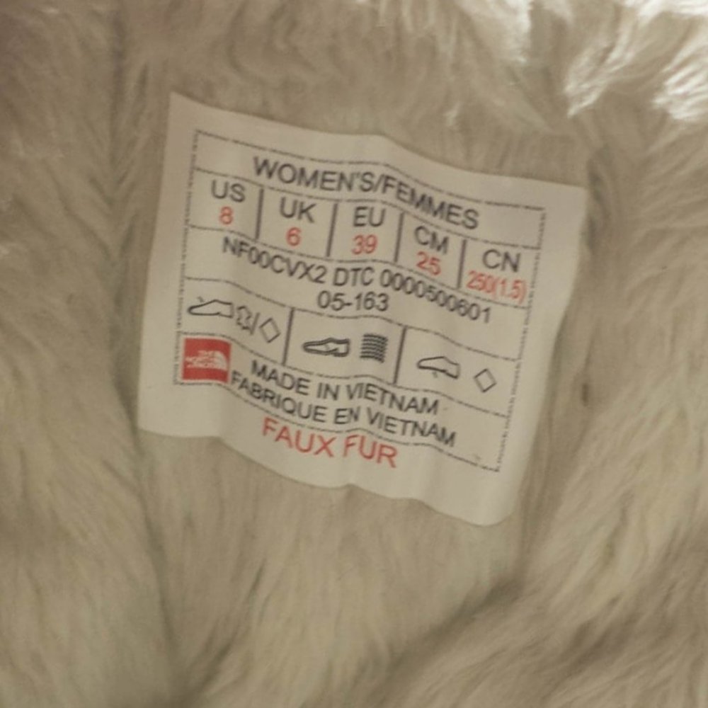 The North Face Shellista Waterproof Insulated Boot - Picture 10 of 10